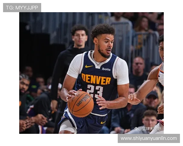 布克险些失控撞上奥巴马的约基奇自称为秘密特工的搞笑瞬间