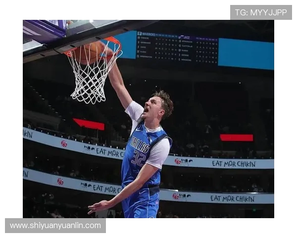 弗拉格半场表现抢眼11投5中斩获全队最高15分并贡献5次罚球