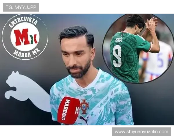 悉尼妹倾心C罗称其为足球榜样梦想成真