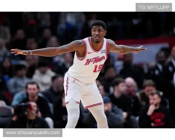 文斯威廉姆斯遭伊森推飞或将面临严重十字韧带损伤风险